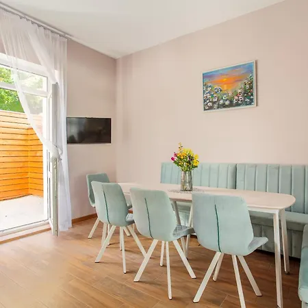 Five Seasons Family Aparthotel 4*