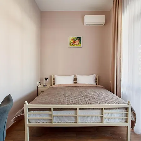 Five Seasons Family Aparthotel Odesa