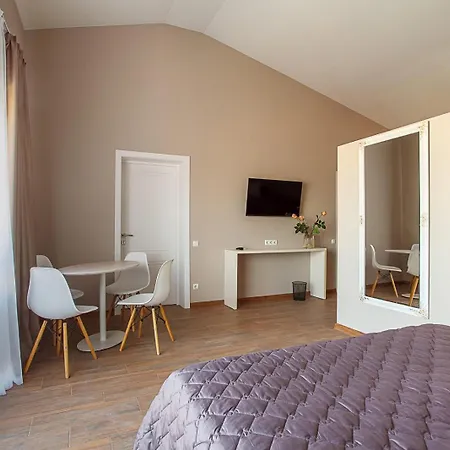 Aparthotel Five Seasons Family Odesa