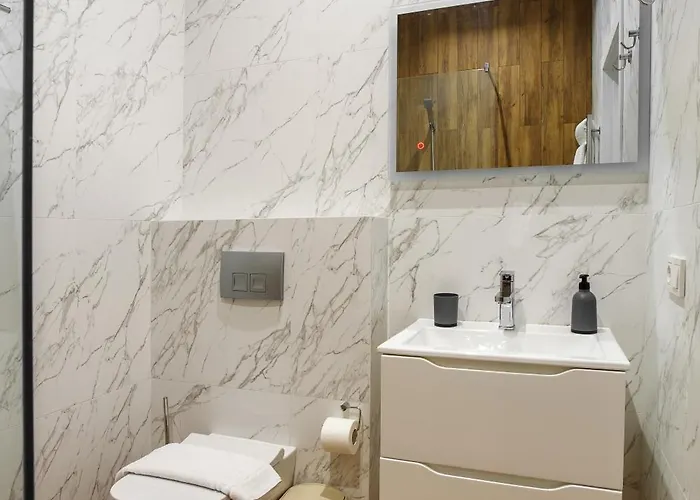 Five Seasons Family Aparthotel